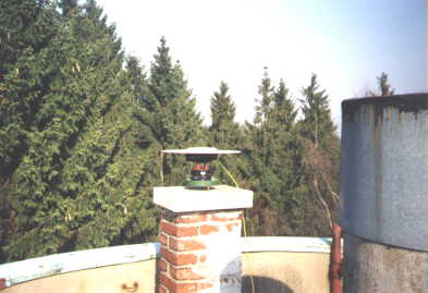 Bod na vrcholu věže s aparaturou GPS
